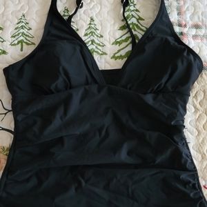 Black tankini top